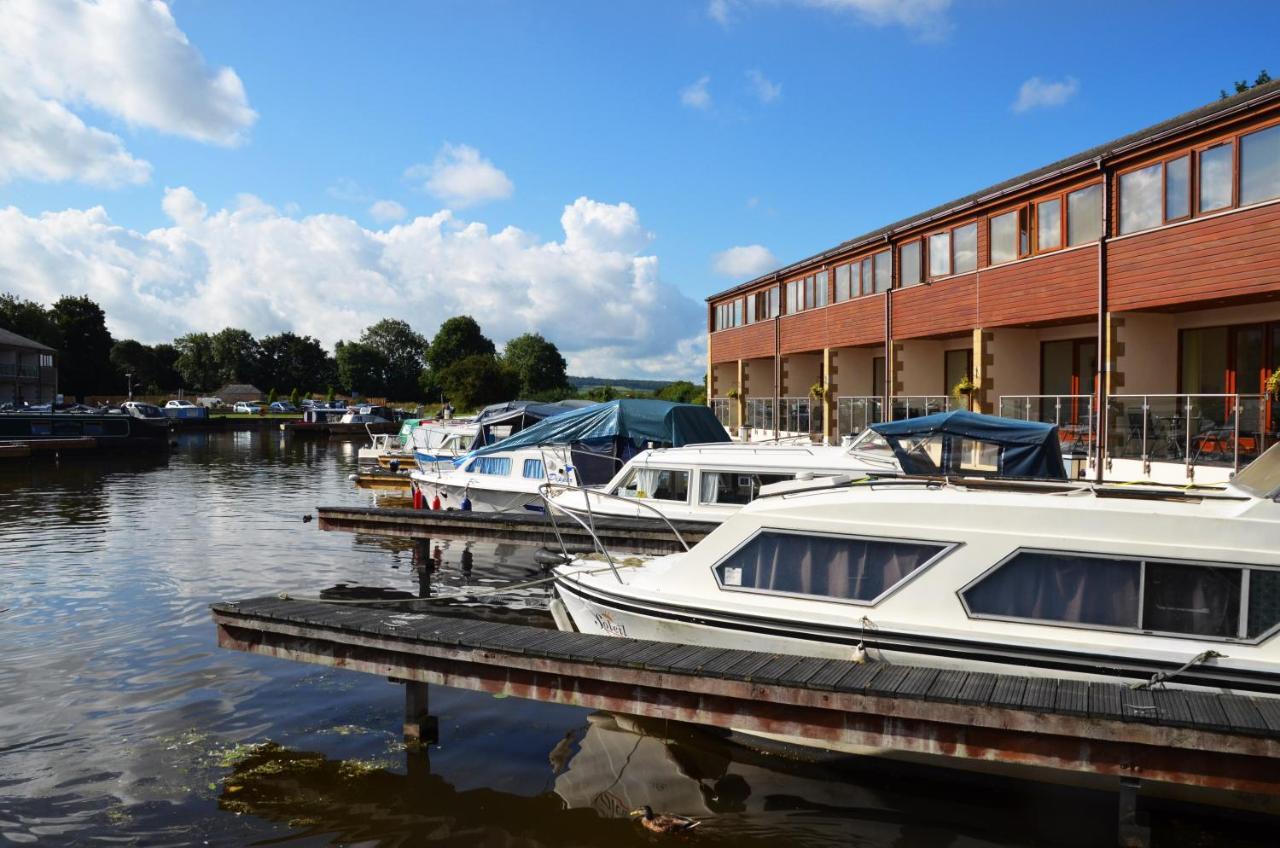 Ferienwohnung Tewitfield Marina Carnforth Exterior foto